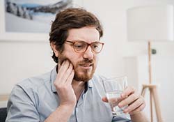 Emergency Dentist Downers Grove | (630) 493-0914 | Esplanade Dental Care